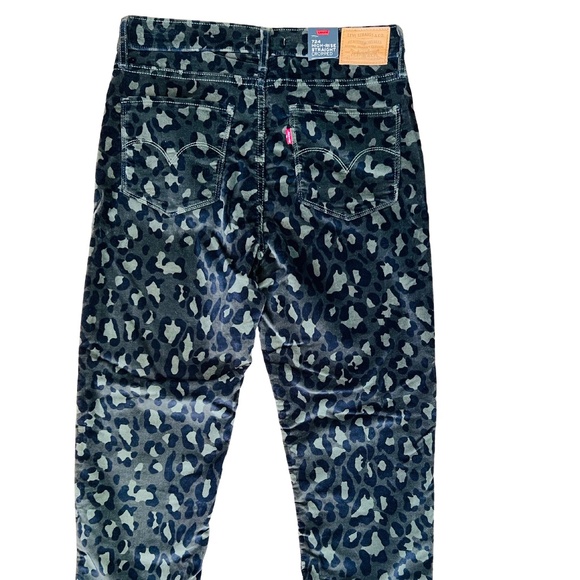 👖Levi's Sculpt 724 High Rise Cropped Velvet 'Jeans' | Size 30W (10) | NWT | $40 - Picture 1 of 8